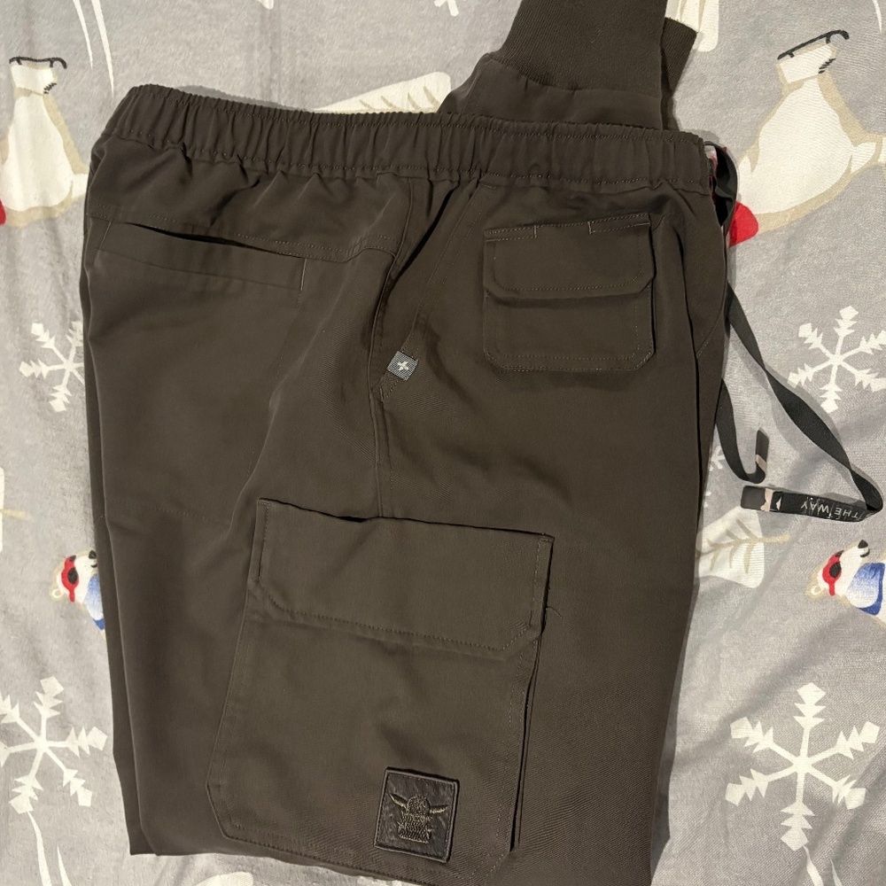 Figs Scrub Set